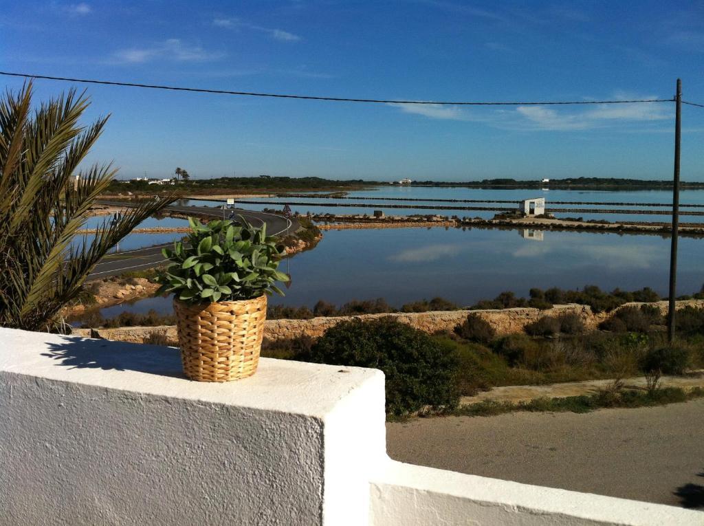 Apartamentos Eugenio La Sabina La Savina (Formentera) Quarto foto
