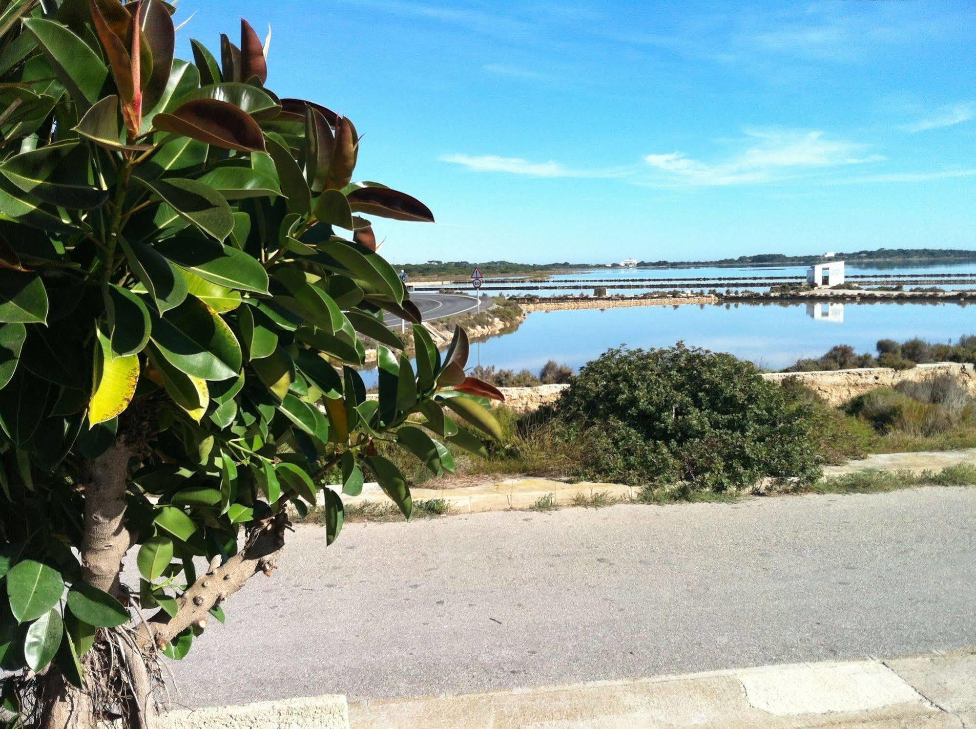 Apartamentos Eugenio La Sabina La Savina (Formentera) Exterior foto